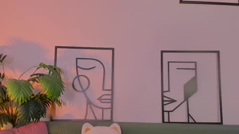 Snapshot of tori_the_witch chatting on 10-06-25, 05:27 Tori online show from 10-06-25, 05:27