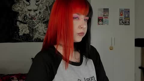 your personal gothic girl check it    online show from 03-04-25, 09:32