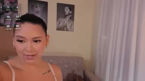 Tori Cross online show from 01-18-26, 06:23