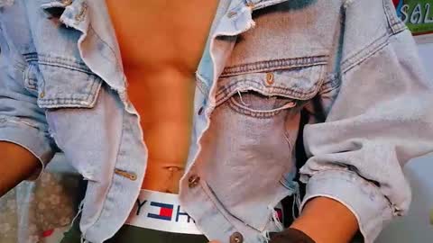 Enzo Moretti online show from 10-21-25, 12:55