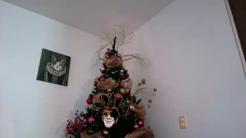 Enzo Moretti online show from 12-14-25, 11:26