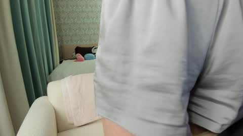 Snapshot of torinova chatting on 12-29-24, 02:49 online show from 12-29-24, 02:49