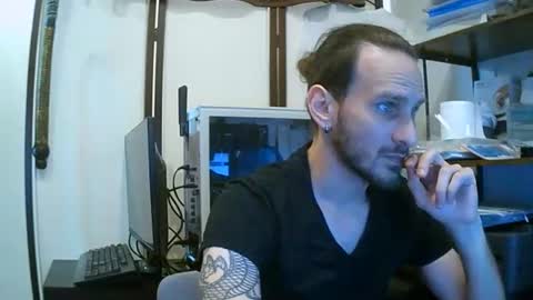 Tornado2156 online show from 01-11-26, 04:12