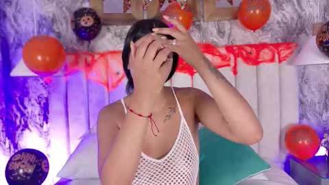 Ana Maria  online show from 10-21-25, 11:44