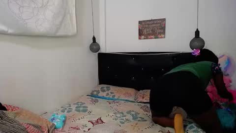 tory_montannaxx online show from 03-11-25, 10:40