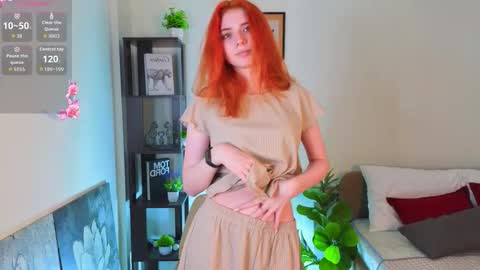 Mari online show from 11-13-25, 01:26