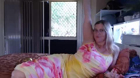 Milly online show from 10-08-25, 11:35