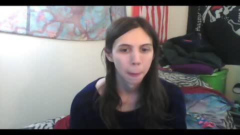 Luna online show from 01-17-25, 05:53