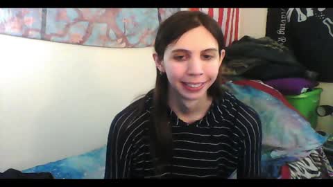 Luna online show from 01-18-25, 09:34