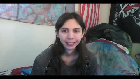 Luna online show from 02-02-25, 09:02