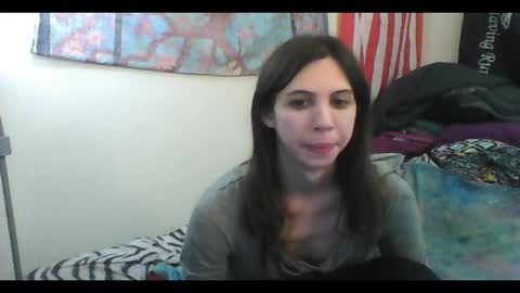 Luna online show from 02-18-25, 03:10