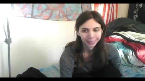 Luna online show from 02-24-25, 10:03