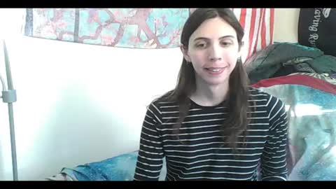 Luna online show from 03-04-25, 09:54