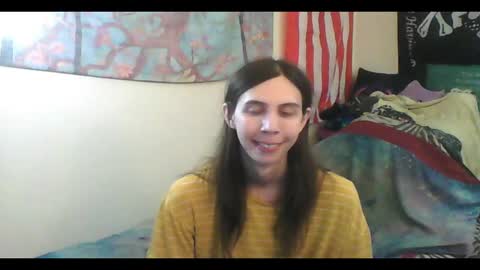 Luna online show from 09-12-25, 03:17