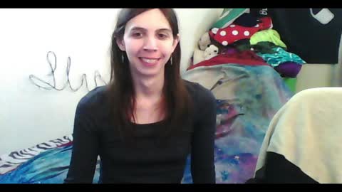 Luna online show from 04-12-26, 07:35