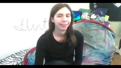 Luna online show from 05-15-26, 02:29