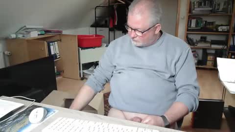 toto758 online show from 10-13-25, 11:43