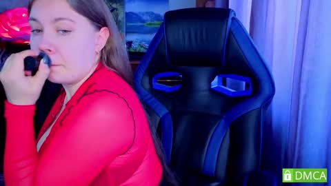   online show from 10-31-25, 09:21