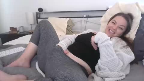 Allie online show from 05-20-26, 02:23