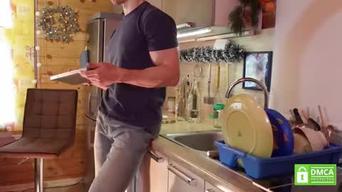 Paul online show from 02-26-25, 11:09