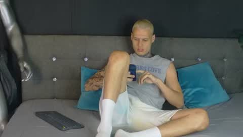 Stiven online show from 07-05-26, 11:39