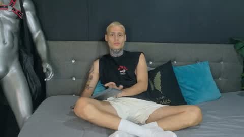 Stiven online show from 07-06-26, 11:51