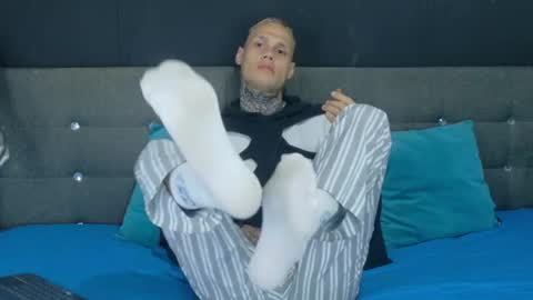 Stiven online show from 07-23-26, 11:19