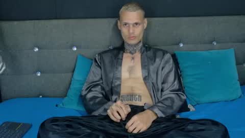 Stiven online show from 07-24-26, 12:25