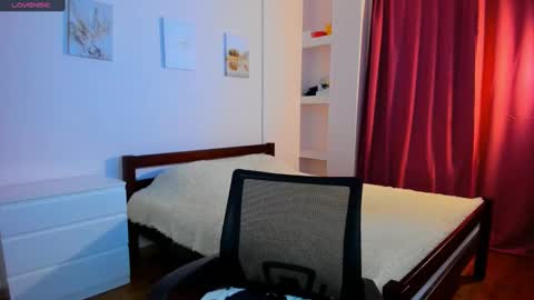 Ellina online show from 01-12-25, 03:25