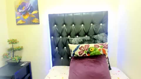 Snapshot of toxicfantasy4u chatting on 09-24-25, 04:32 toxicfantasy4u online show from 09-24-25, 04:32