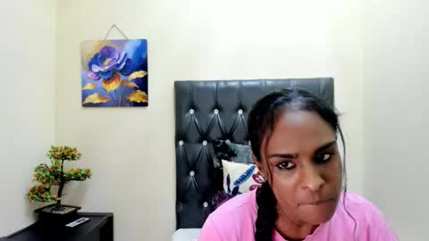 Snapshot of toxicfantasy4u chatting on 10-17-25, 05:04 toxicfantasy4u online show from 10-17-25, 05:04