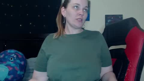 Snapshot of toxiclilly chatting on 12-02-24, 11:56 Lilly Miss Mistress Goddess Maam Queen Boss online show from 12-02-24, 11:56