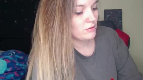 Snapshot of toxiclilly chatting on 12-07-24, 08:22 Lilly Miss Mistress Goddess Maam Queen Boss online show from 12-07-24, 08:22