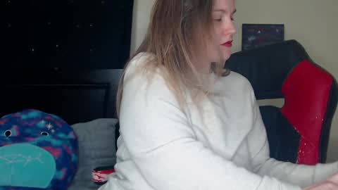 Snapshot of toxiclilly chatting on 01-02-25, 09:00 Lilly Miss Mistress Goddess Maam Queen Boss online show from 01-02-25, 09:00