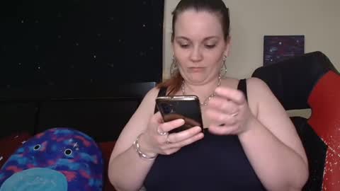 Snapshot of toxiclilly chatting on 10-25-25, 07:16 Lilly Miss Mistress Goddess Maam Queen Boss online show from 10-25-25, 07:16