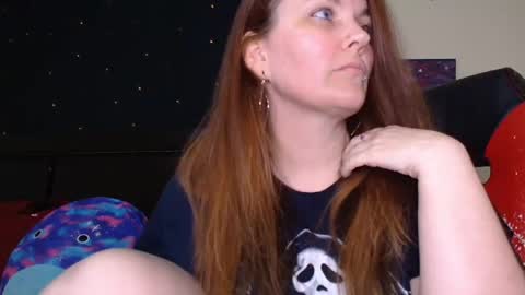 Snapshot of toxiclilly chatting on 01-07-26, 07:33 Lilly Miss Mistress Goddess Maam Queen Boss online show from 01-07-26, 07:33