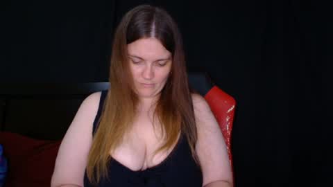 Lilly Miss Mistress Goddess Maam Queen Boss online show from 04-22-26, 05:03