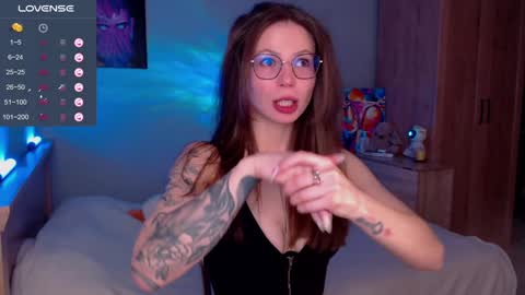 Snapshot of toxkiss chatting on 01-27-25, 05:03 toxkiss online show from 01-27-25, 05:03