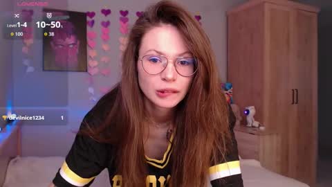 Snapshot of toxkiss chatting on 09-30-25, 10:42 toxkiss online show from 09-30-25, 10:42