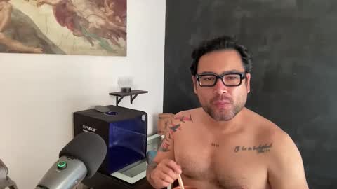 The Sexologist Man online show from 11-23-25, 06:08