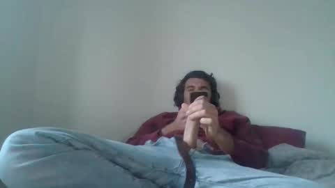 Snapshot of toyboyhumilation chatting on 10-25-25, 04:57 toyboyhumilation online show from 10-25-25, 04:57