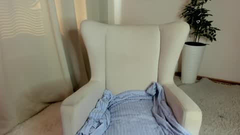 tracy_aww online show from 04-30-26, 08:31