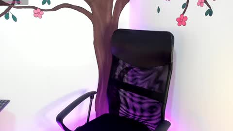 tracy online show from 12-22-24, 02:39