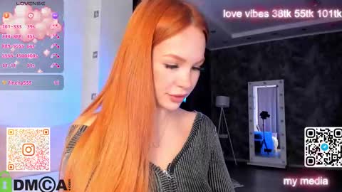Snapshot of tracy_tay1or chatting on 12-03-25, 12:51 Tracy GMT2 Mon 3 AM - 4 PM Tue 3 AM - 4 PM Wed 3 AM - 4 PM Thur 3 AM - 4 PM Fri 3 AM - 4 PM online show from 12-03-25, 12:51