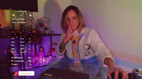 Hey my name is Kiri Kiri online show from 01-09-25, 02:11