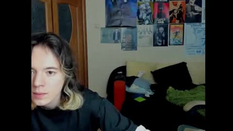 Ariana and Erik online show from 12-17-25, 02:12