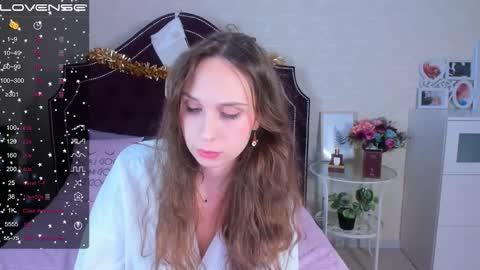 Snapshot of traneba chatting on 12-28-24, 08:37 Kate online show from 12-28-24, 08:37