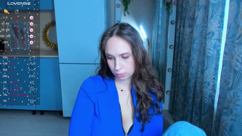 Snapshot of traneba chatting on 01-16-25, 08:43 Kate online show from 01-16-25, 08:43