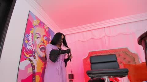 Juliana Giiraldo  online show from 09-20-25, 03:02