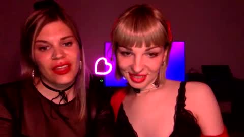 trans_cherries online show from 03-18-26, 01:42